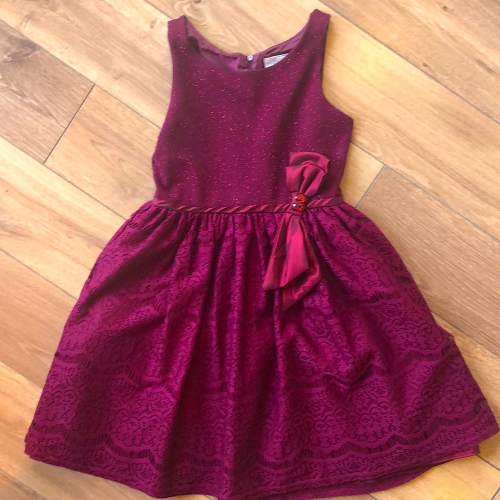Girls dress